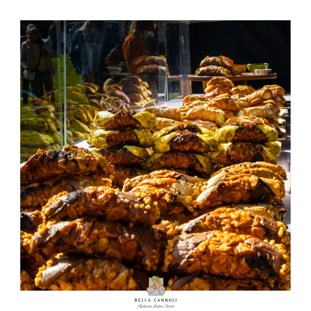 Bella Cannoli Image